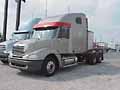 2002 FREIGHTLINER CL12042ST-COLUMBIA 120
